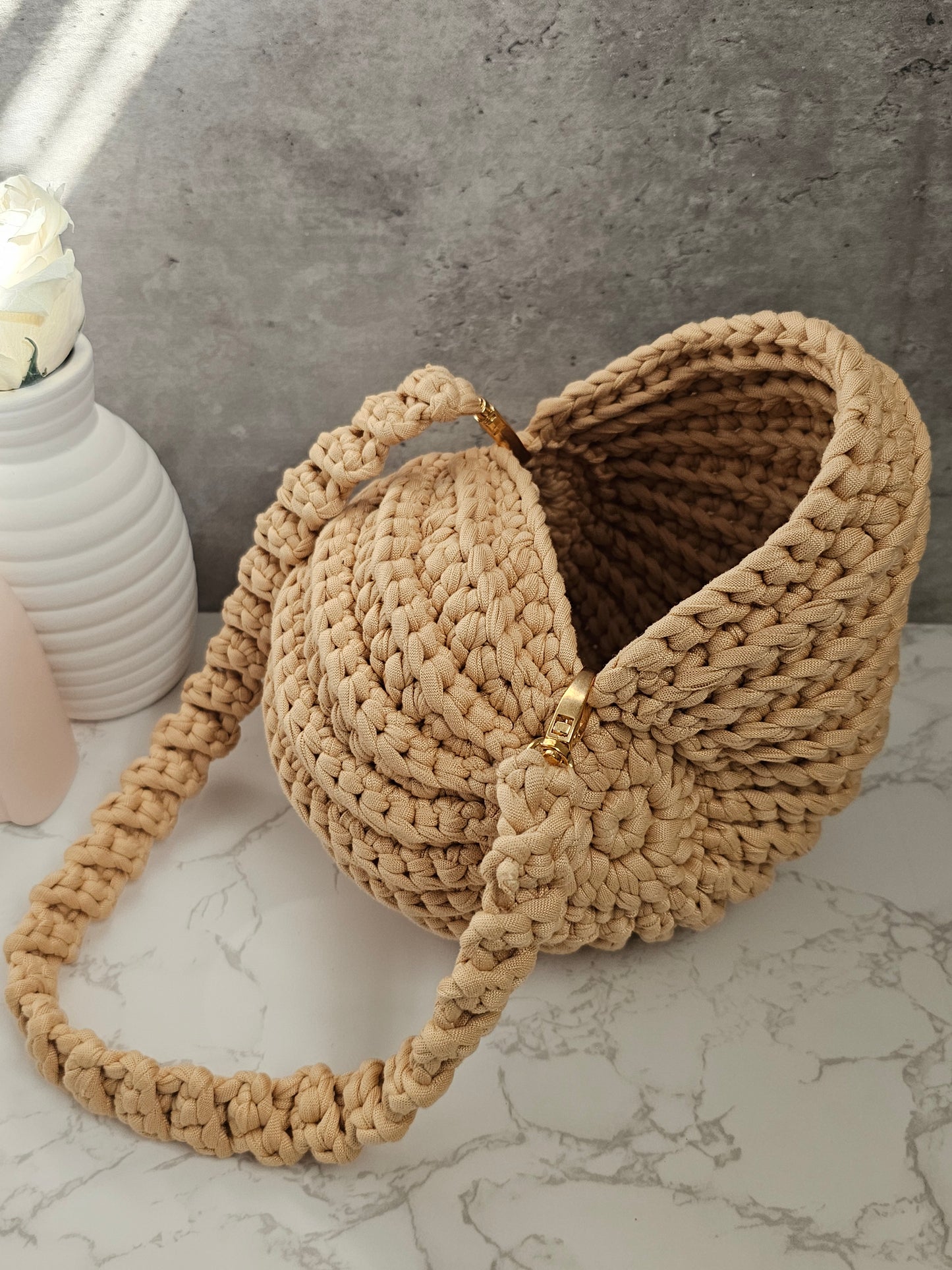 Lady Ammonite Shell Bag